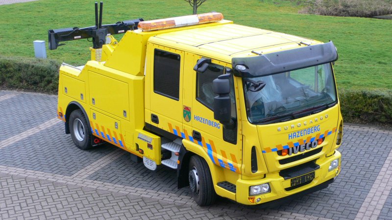 Nieuwe lepelwagen gereed voor gebruik................