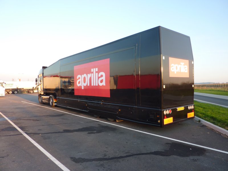 Ligthart trailers in actie...........