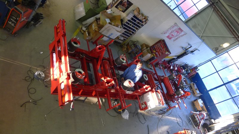 Ligthart aanhangwagen en trailerbouw..........