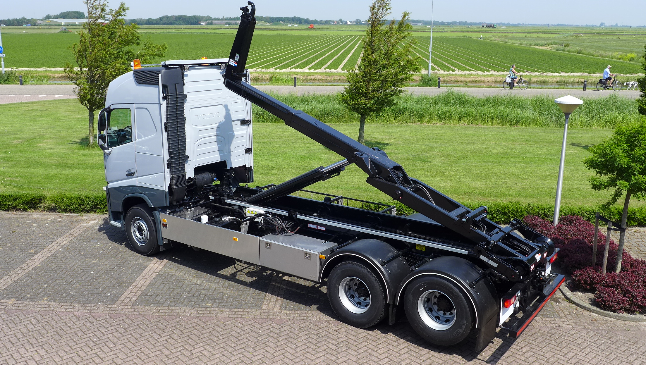 Nieuwe containerinstallatie gereed voor gebruik.