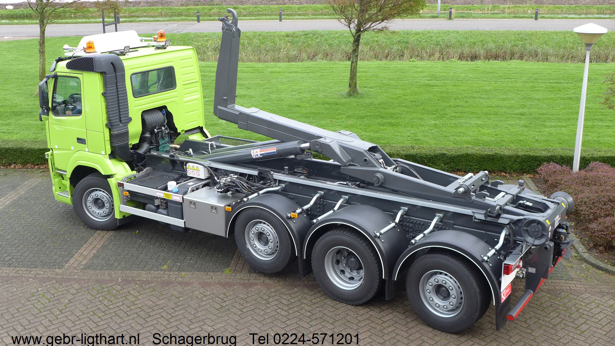 Nieuwe container installatie gereed voor gebruik...........